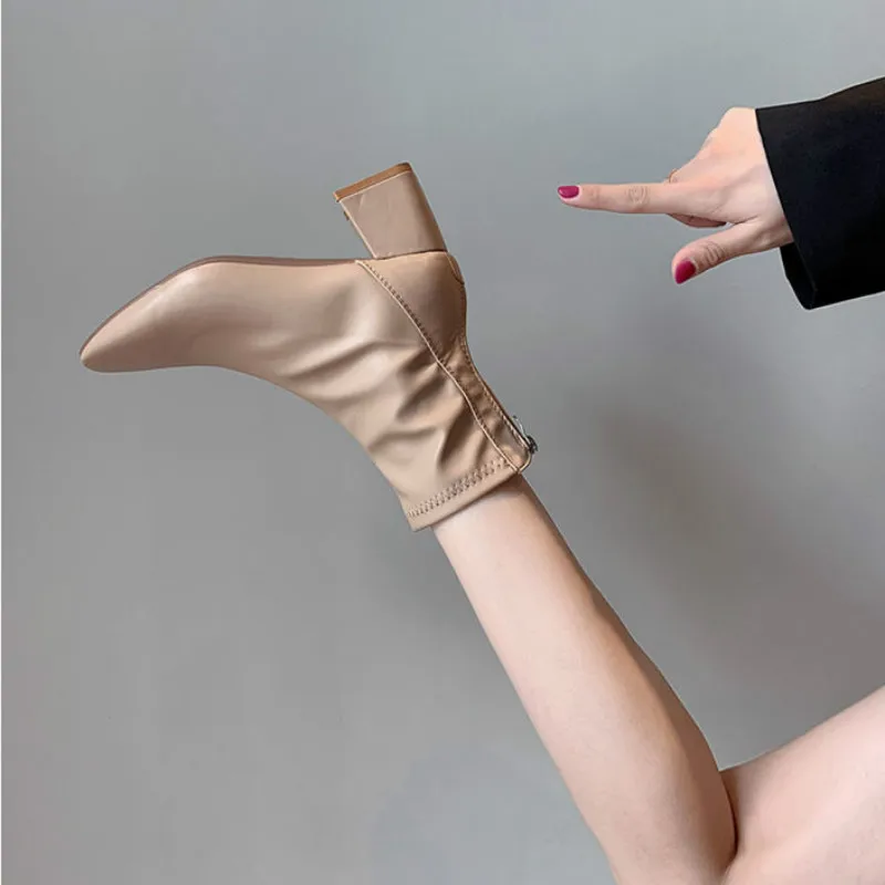 Обувки Martin Жените в Британския стил, пролетно-есенни тънки Обувки 2021 г. с квадратни пръсти на Дебелите Токчета, червени Къси Ботуши на Тънък Висок ток Изображение 2